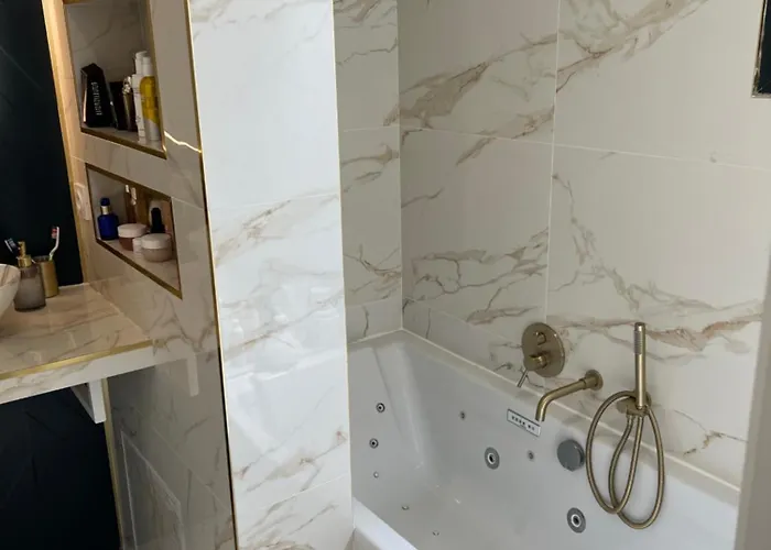 Privee Acces Piscine *