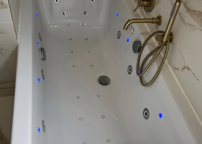 Alojamento de Acomodação e Pequeno-almoço Privee Acces Piscine